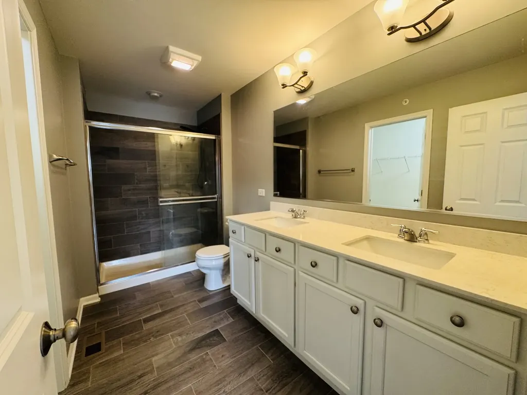 2933 Madison Drive Naperville IL 60564