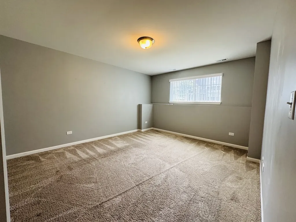 2933 Madison Drive Naperville IL 60564