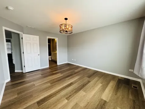 2933 Madison Drive Naperville IL 60564