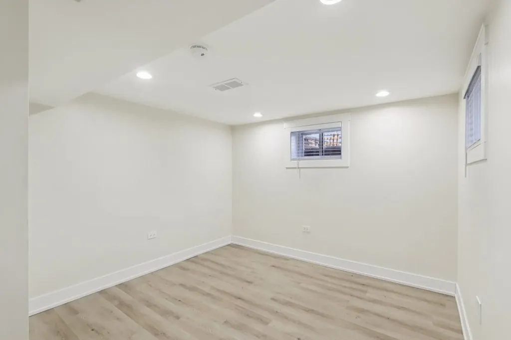 6014 West Fletcher Street Chicago IL 60634
