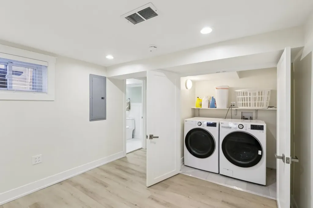 6014 West Fletcher Street Chicago IL 60634
