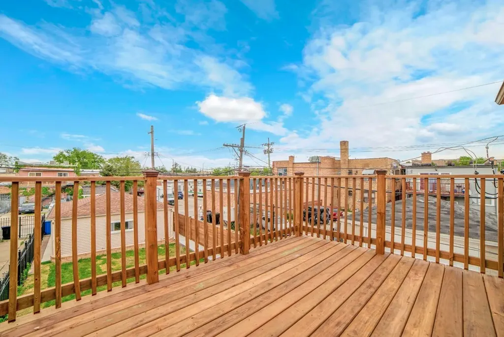 6014 West Fletcher Street Chicago IL 60634