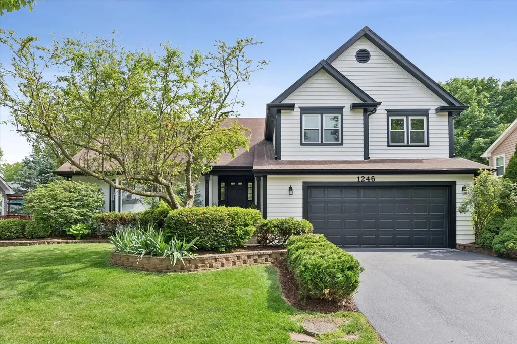 1246 Ardmore Drive Naperville IL 60540