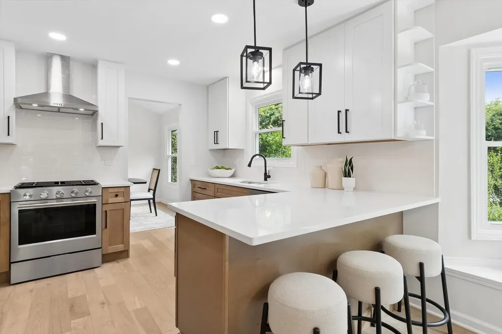 1246 Ardmore Drive Naperville IL 60540