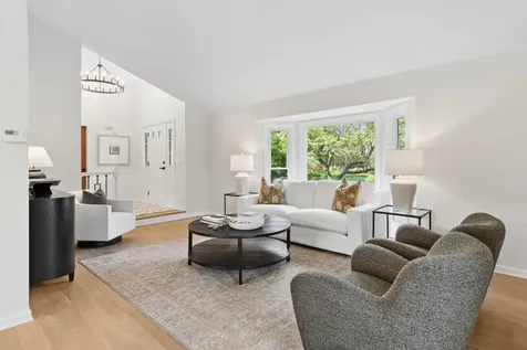 1246 Ardmore Drive Naperville IL 60540