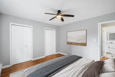 1441 West Farwell Avenue Chicago IL 60626