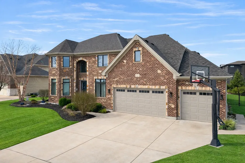 4328 Winterberry Avenue Naperville IL 60564