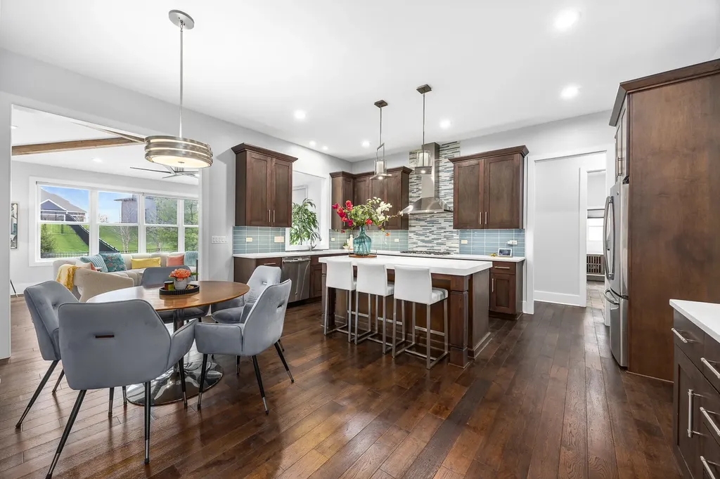 4328 Winterberry Avenue Naperville IL 60564