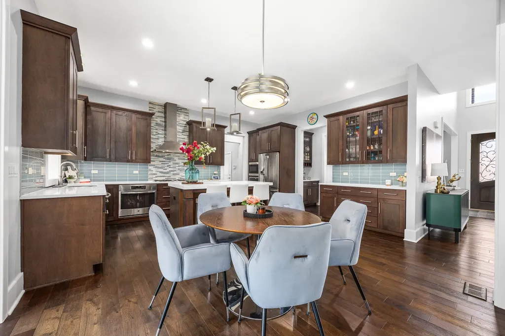 4328 Winterberry Avenue Naperville IL 60564