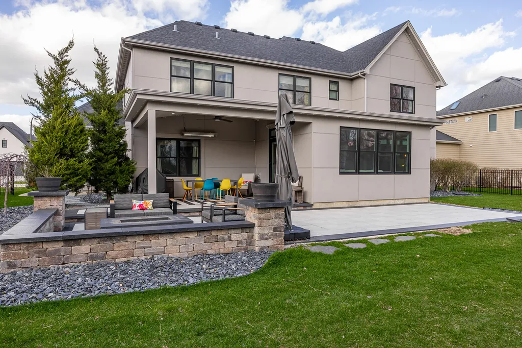 4328 Winterberry Avenue Naperville IL 60564