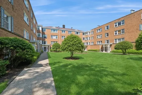 524 Michigan Avenue Evanston IL 60202