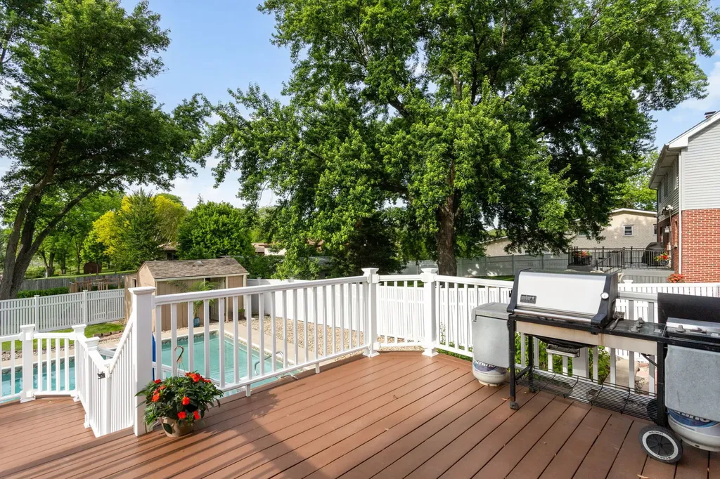 12108 Derby Lane Orland Park IL 60467