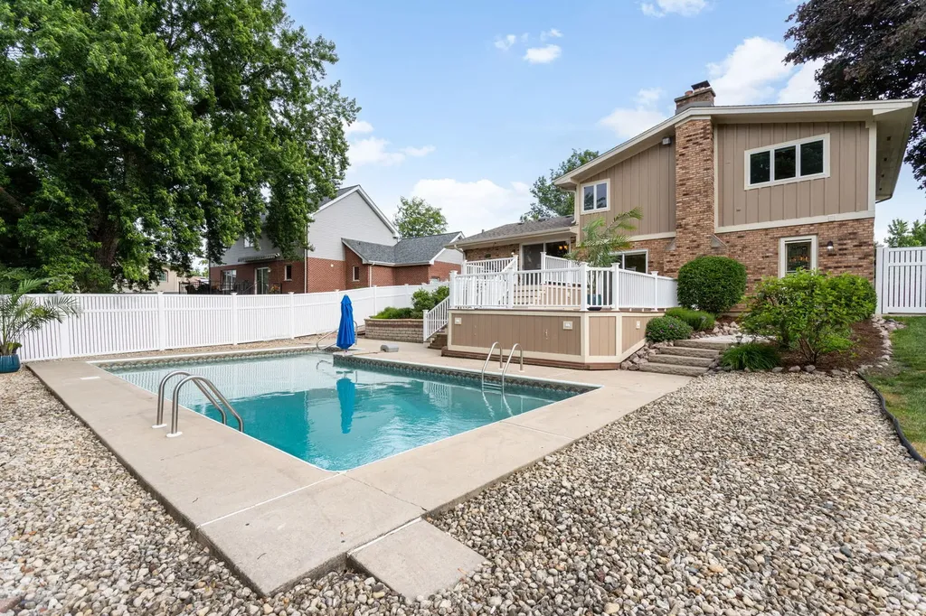 12108 Derby Lane Orland Park IL 60467
