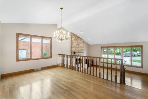 12108 Derby Lane Orland Park IL 60467