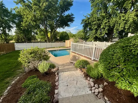 12108 Derby Lane Orland Park IL 60467