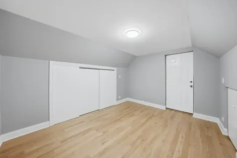 6833 South Aberdeen Street Chicago IL 60621