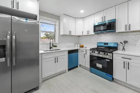 7917 South Christiana Avenue Chicago IL 60652