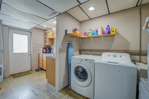 7849 West 79th Place Bridgeview IL 60455