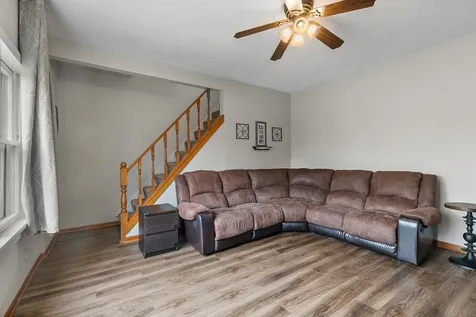 1 Adams Street East Dundee IL 60118