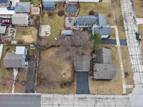1 Adams Street East Dundee IL 60118