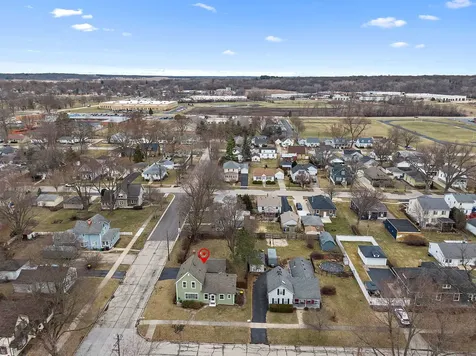 1 Adams Street East Dundee IL 60118