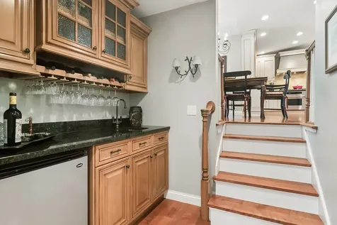 1019 East Waverly Drive Arlington Heights IL 60004