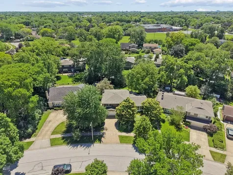 1019 East Waverly Drive Arlington Heights IL 60004