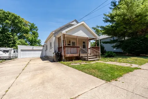 306 East Sycamore Street Normal IL 61761
