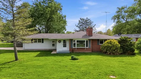 11N802 Win Haven Drive Elgin IL 60124