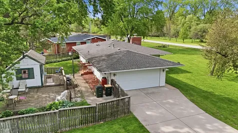 11N802 Win Haven Drive Elgin IL 60124