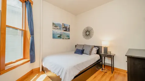 622 West Briar Place Chicago IL 60657