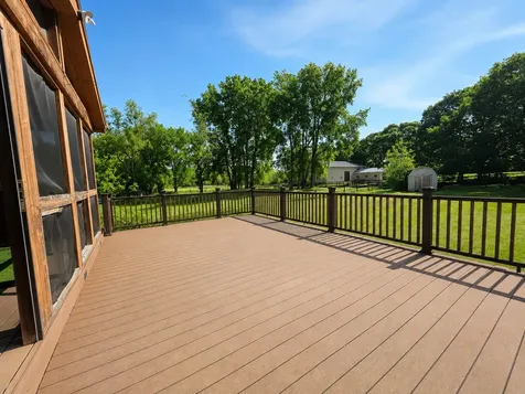 5N087 Mary Court St. Charles IL 60175