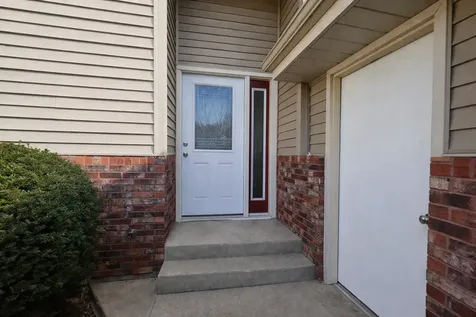 5N087 Mary Court St. Charles IL 60175