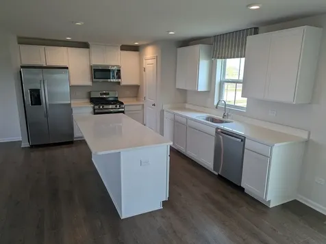 1219 Fox Hedge Trail Hampshire IL 60140