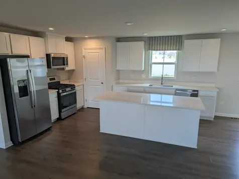 1219 Fox Hedge Trail Hampshire IL 60140