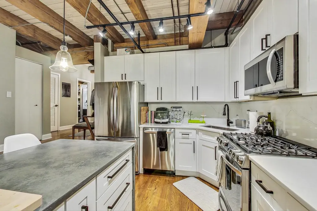 420 West Ontario Street Chicago IL 60654