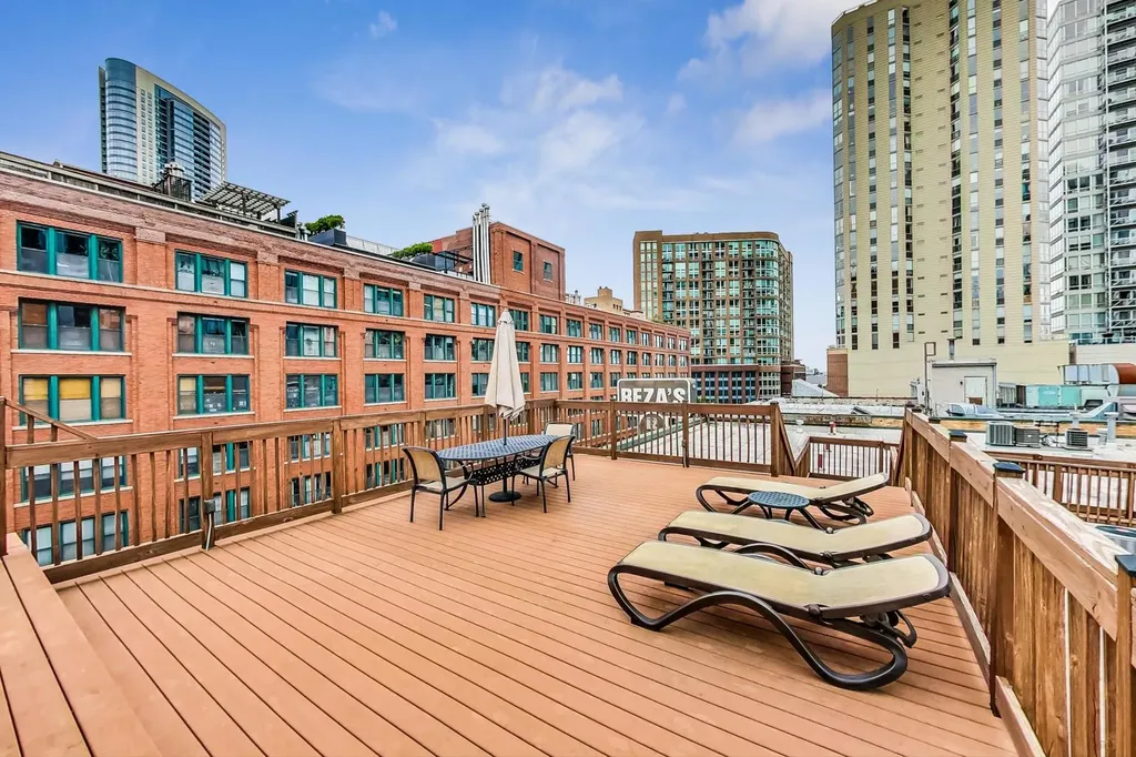 420 West Ontario Street Chicago IL 60654