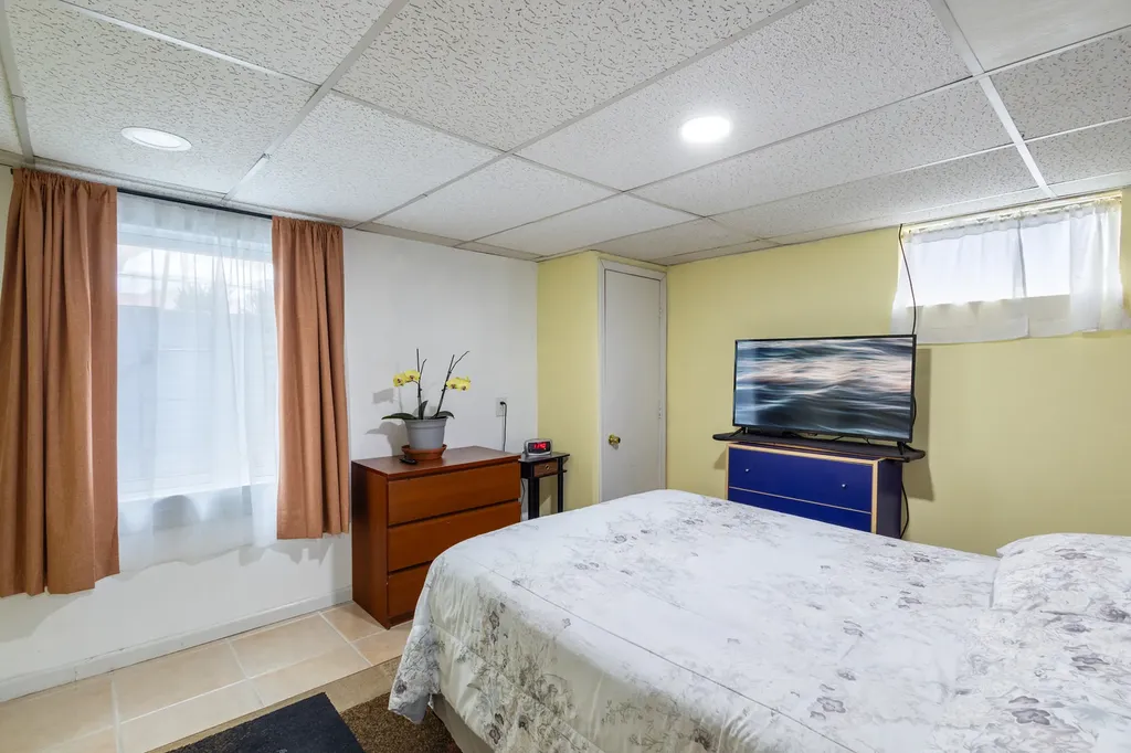 2711 Maple Avenue Brookfield IL 60513