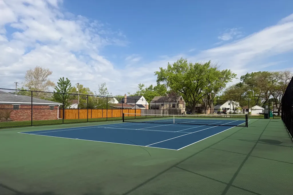 2711 Maple Avenue Brookfield IL 60513