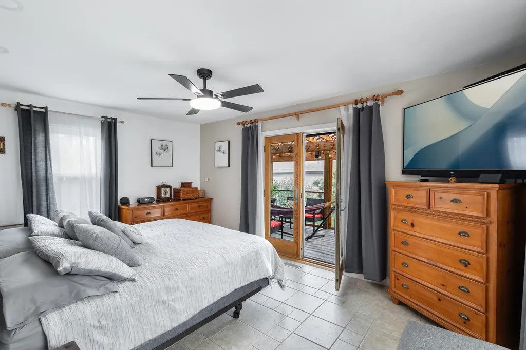 2711 Maple Avenue Brookfield IL 60513