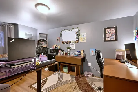 2924 North Linder Avenue Chicago IL 60641