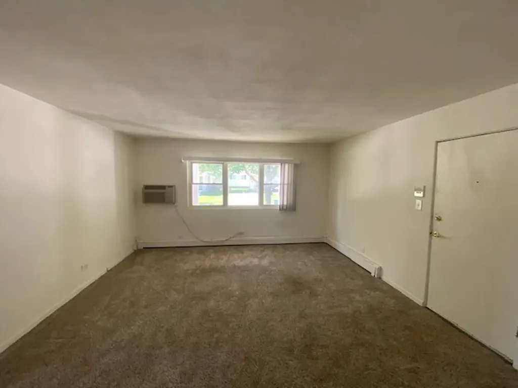 716 East Division Street Lombard IL 60148
