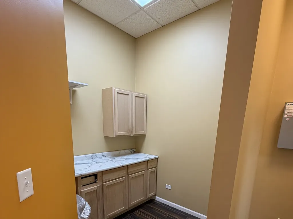 9023 West 151st Street Orland Park IL 60462