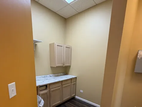 9023 West 151st Street Orland Park IL 60462