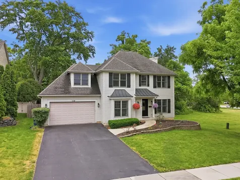 118 North 11th Avenue St. Charles IL 60174