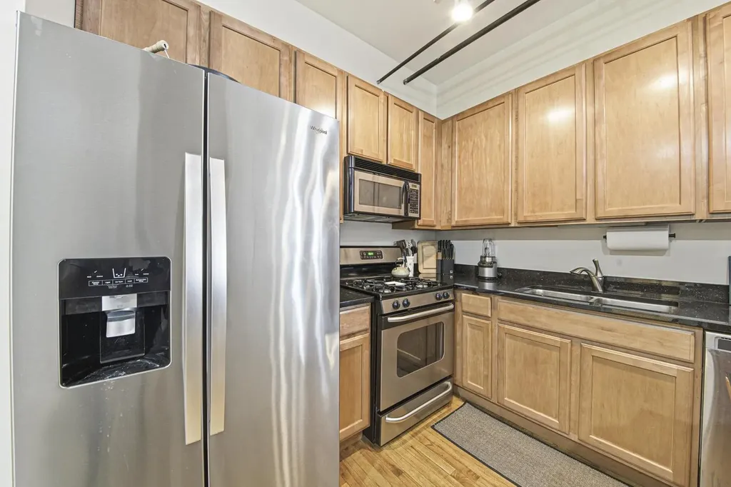 2001 South Calumet Avenue Chicago IL 60616
