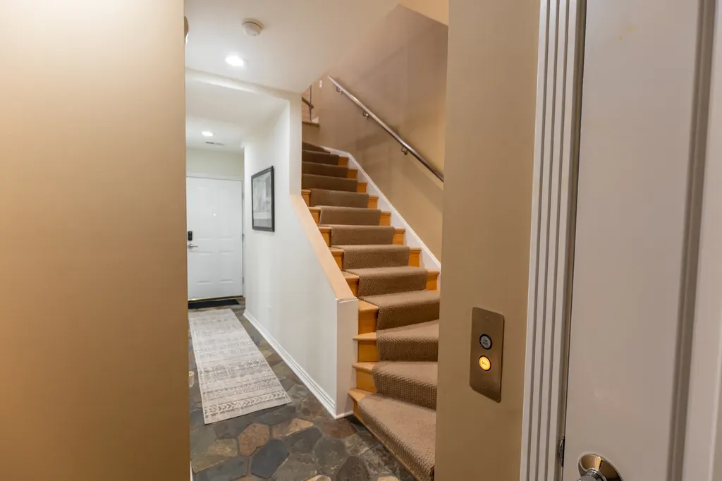 1125 West Monroe Street Chicago IL 60607