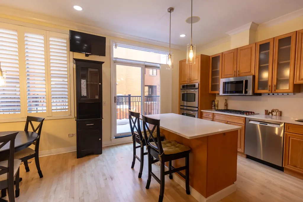 1125 West Monroe Street Chicago IL 60607
