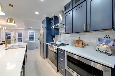 131 North Taylor Avenue Oak Park IL 60302