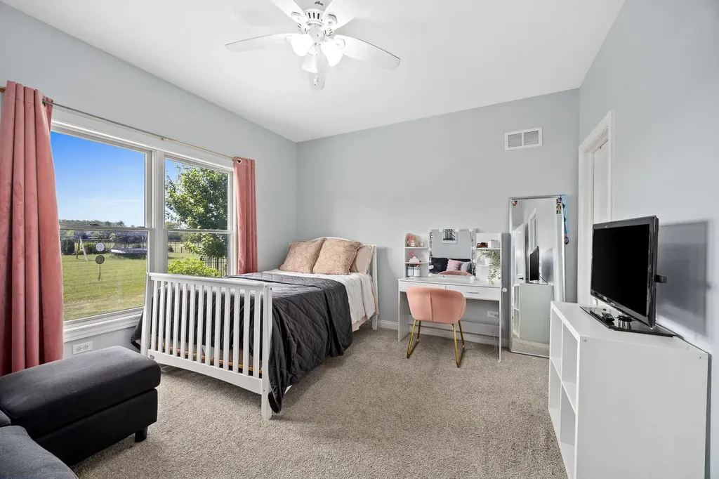 24809 West Easy Street Plainfield IL 60586
